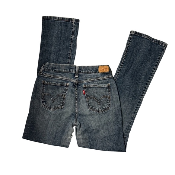 Levi's Women's Blue bootcut Jeans - Picture 1 of 7